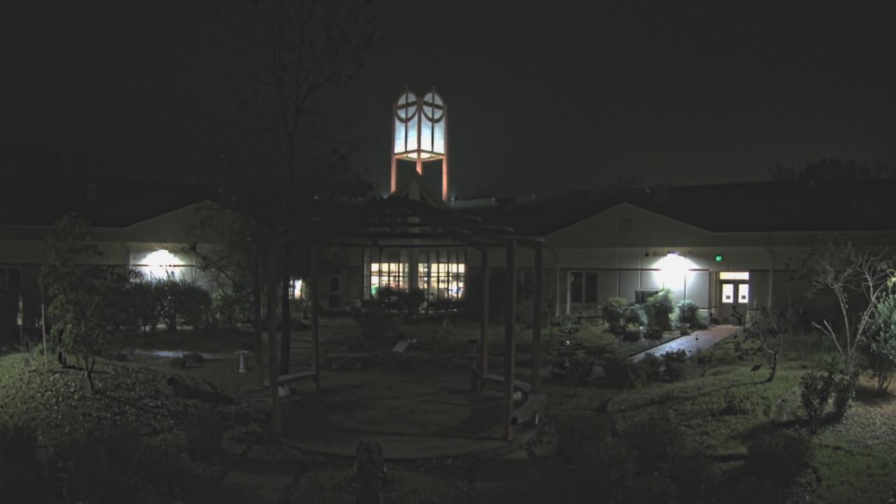 Thumbnail for current weather camera view from Sacred Heart School in Southaven, Mississippi