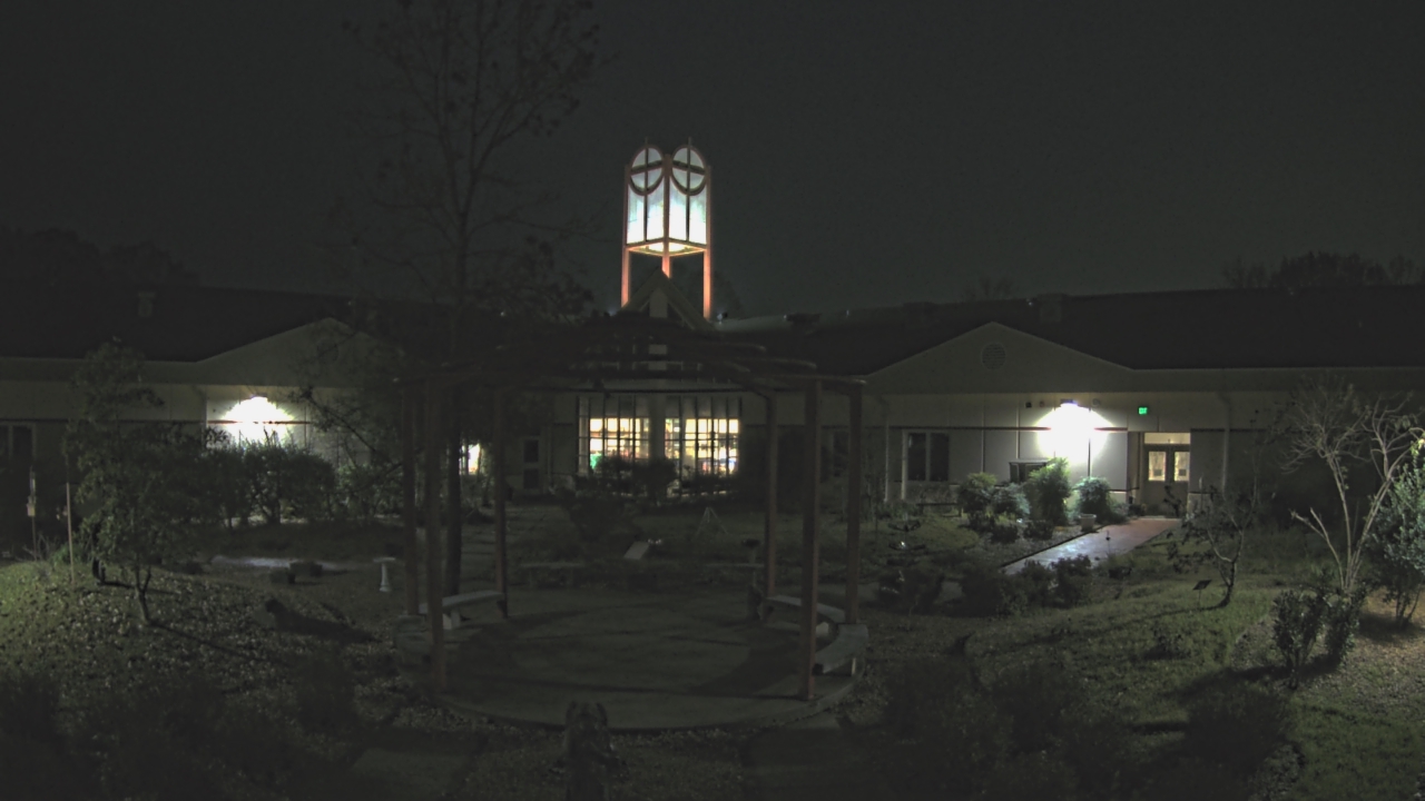 Thumbnail for current weather camera view from Sacred Heart School in Southaven, Mississippi