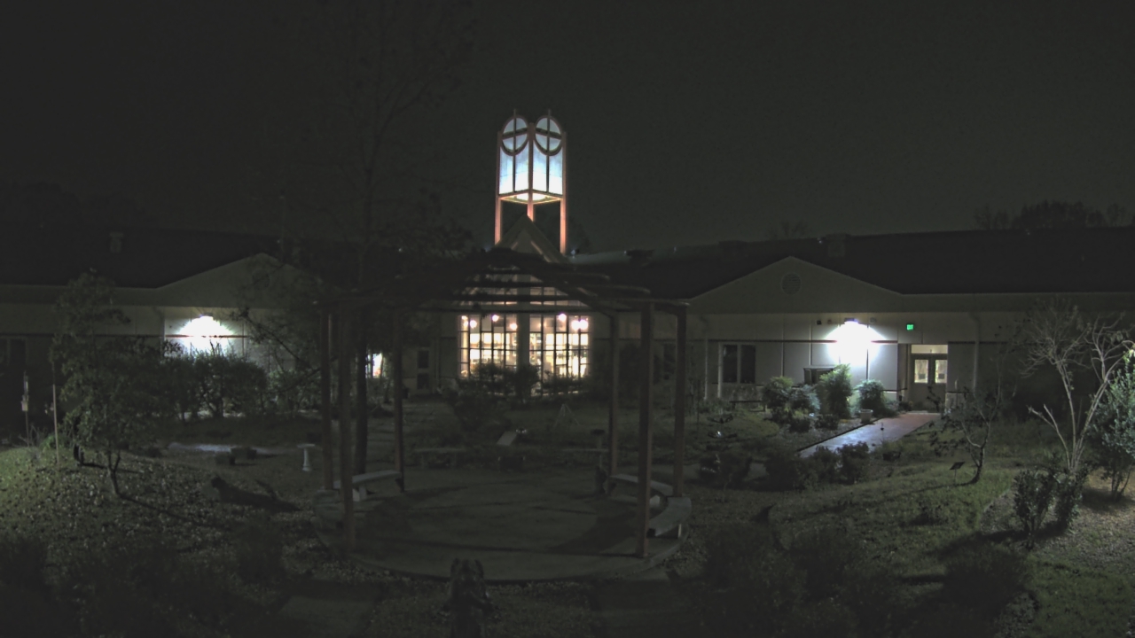 Thumbnail for current weather camera view from Sacred Heart School in Southaven, Mississippi