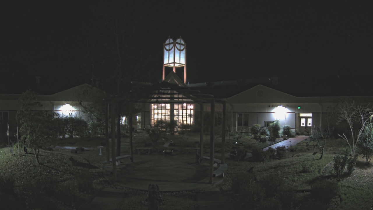 Thumbnail for current weather camera view from Sacred Heart School in Southaven, Mississippi