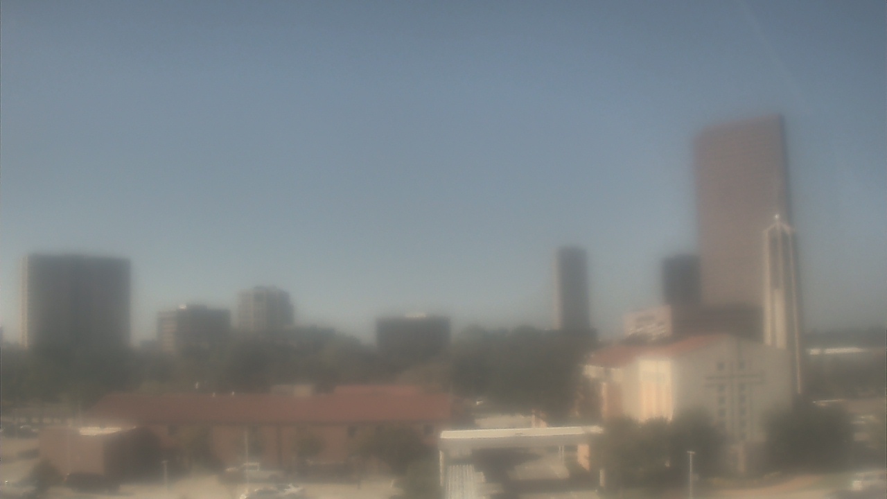 Thumbnail for current weather camera view from St Michael Catholic School in Houston, Texas