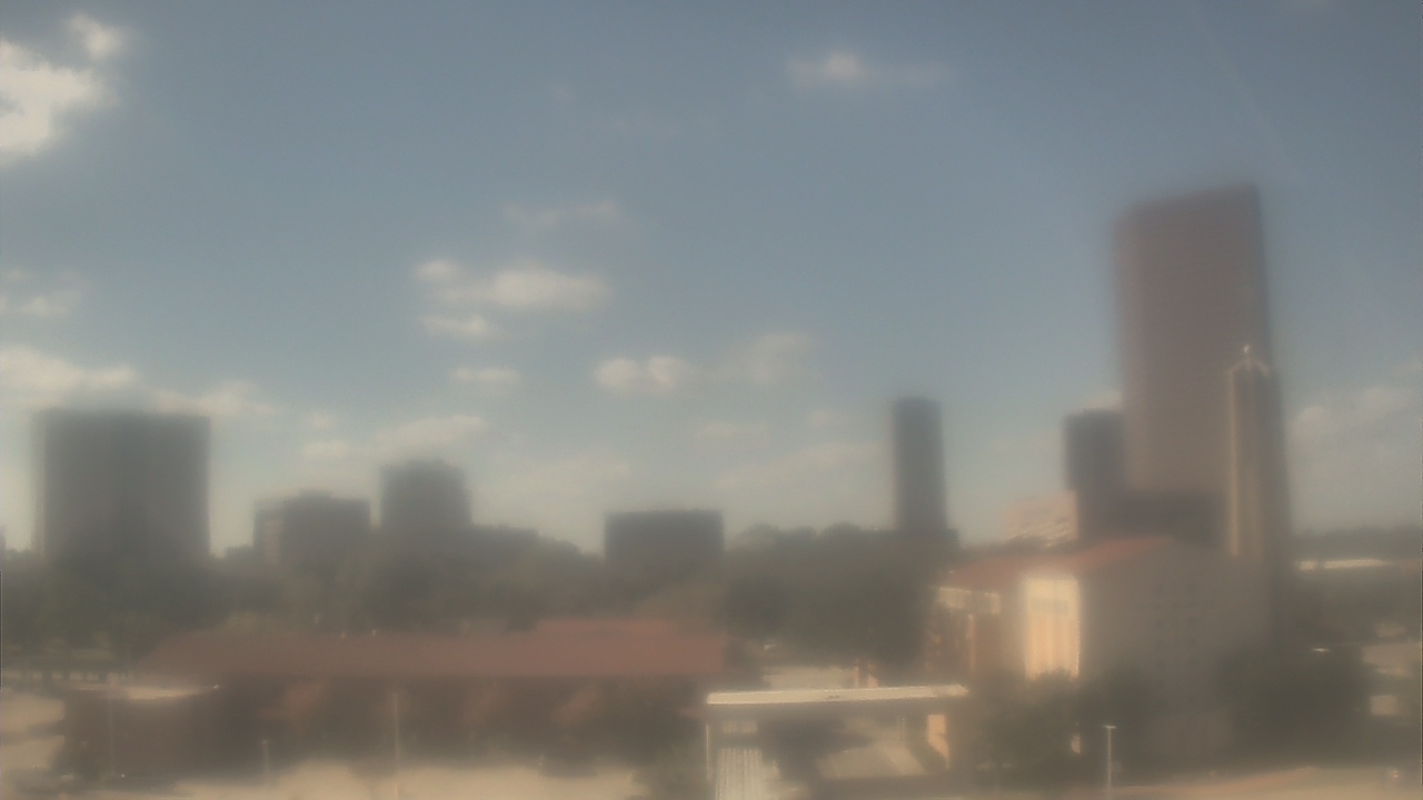 Thumbnail for current weather camera view from St Michael Catholic School in Houston, Texas