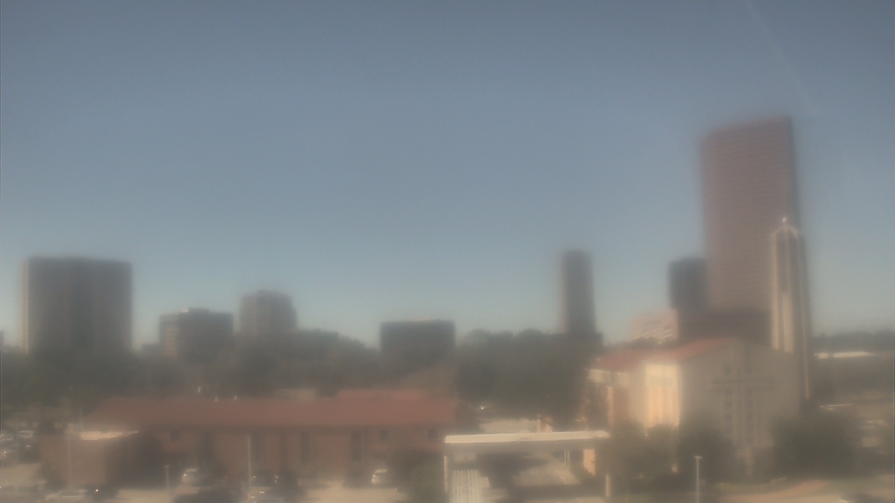 Thumbnail for current weather camera view from St Michael Catholic School in Houston, Texas