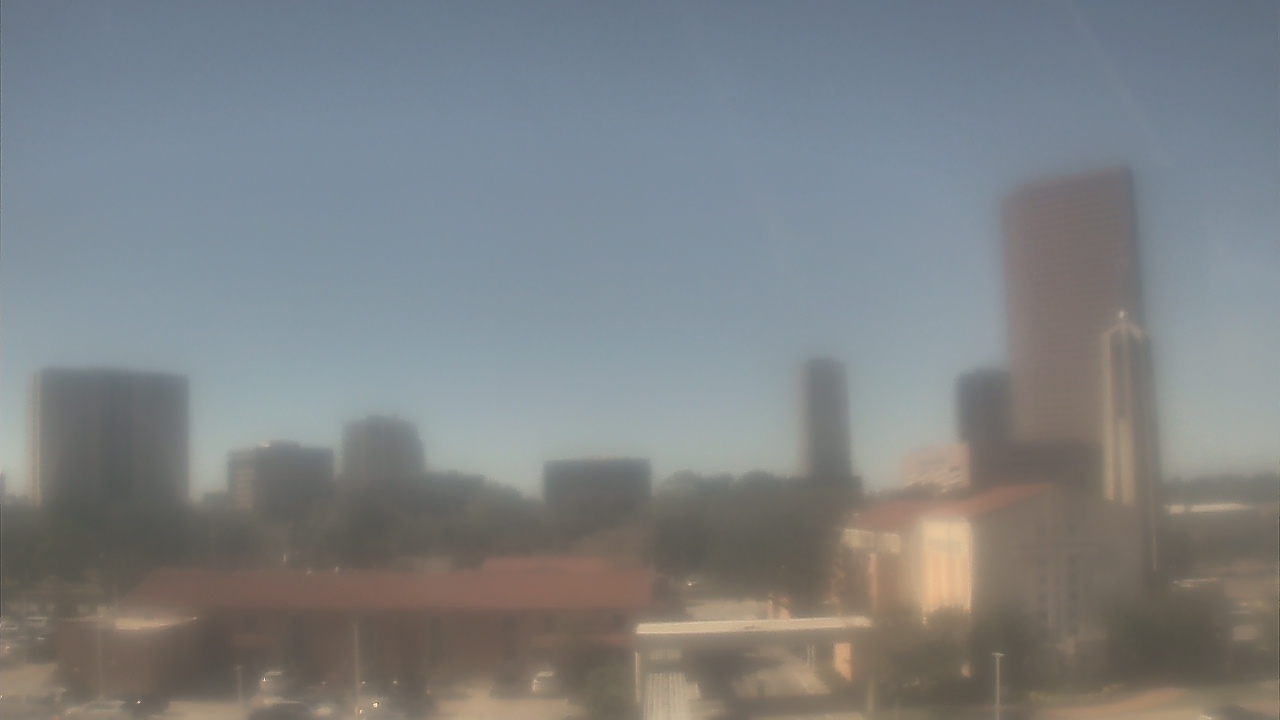 Thumbnail for current weather camera view from St Michael Catholic School in Houston, Texas