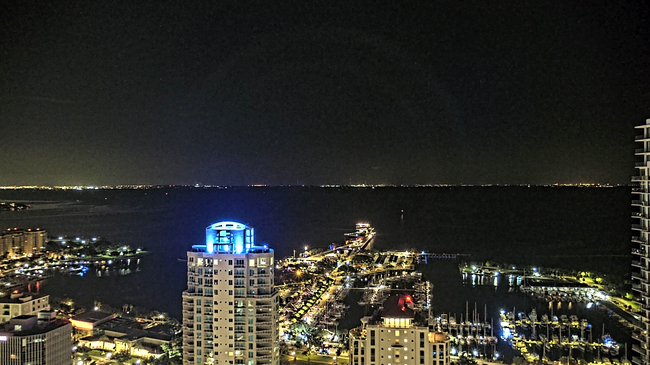 Thumbnail for current weather camera view from Greystar East in St. Petersburg, Florida