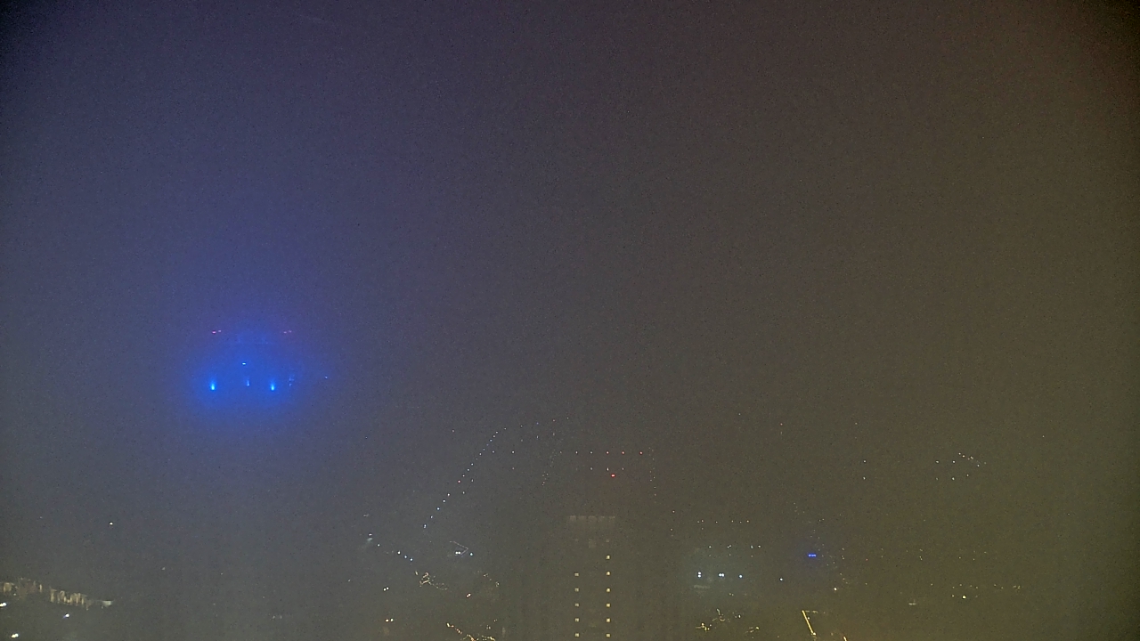 Thumbnail for current weather camera view from Greystar East in St. Petersburg, Florida