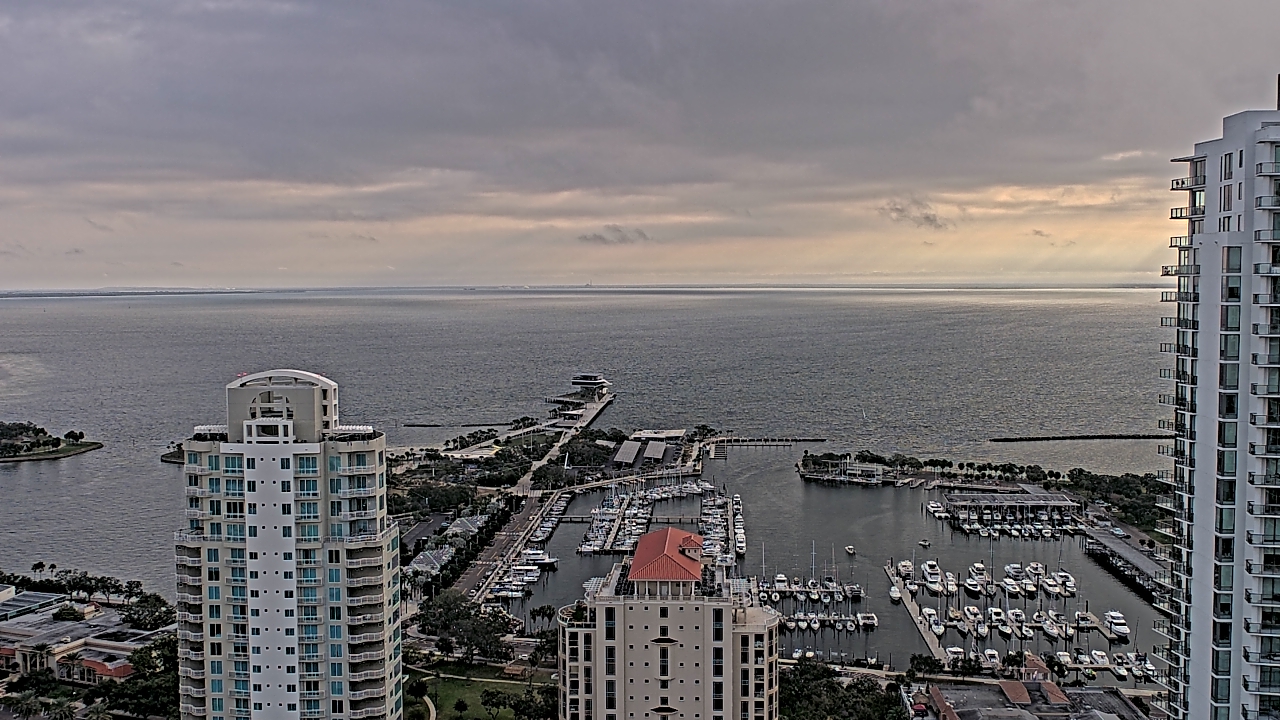 Thumbnail for current weather camera view from Greystar East in St. Petersburg, Florida