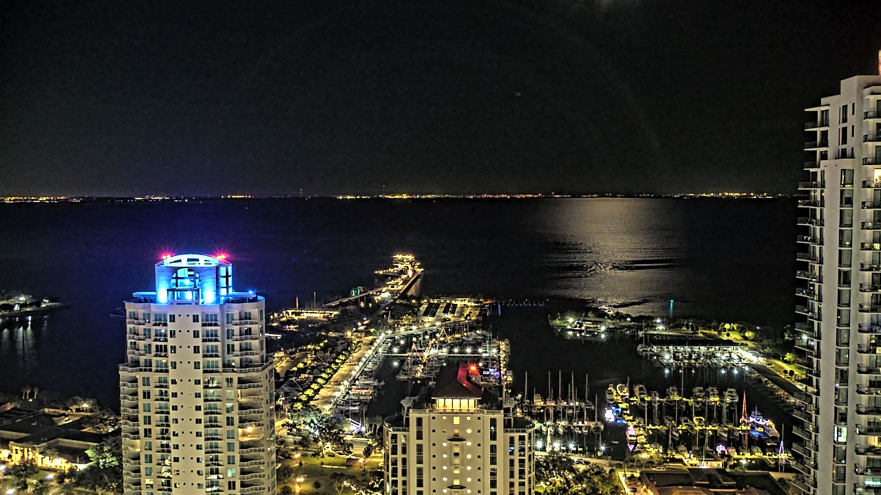 Thumbnail for current weather camera view from Greystar East in St. Petersburg, Florida