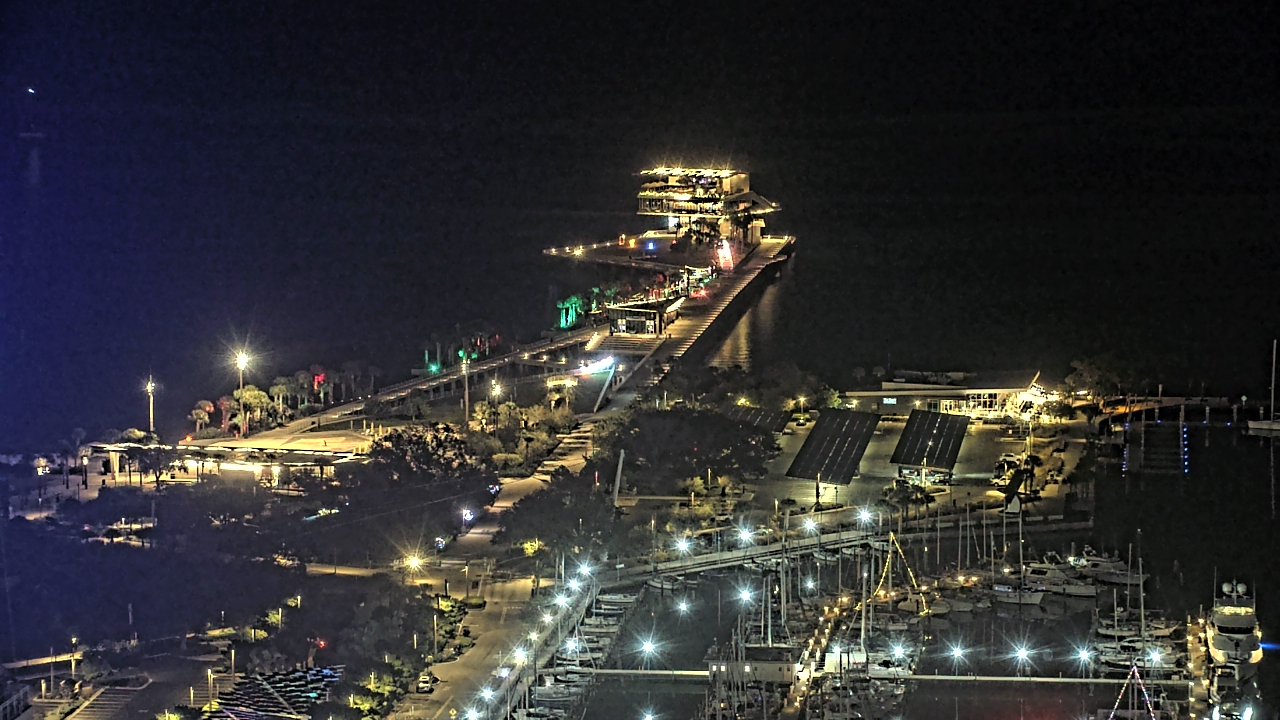 Thumbnail for current weather camera view from Greystar East in St. Petersburg, Florida