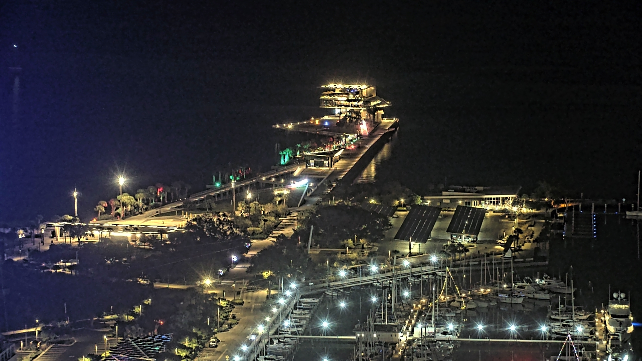 Thumbnail for current weather camera view from Greystar East in St. Petersburg, Florida