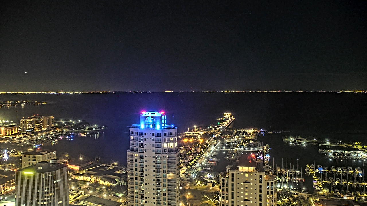 Thumbnail for current weather camera view from Greystar East in St. Petersburg, Florida