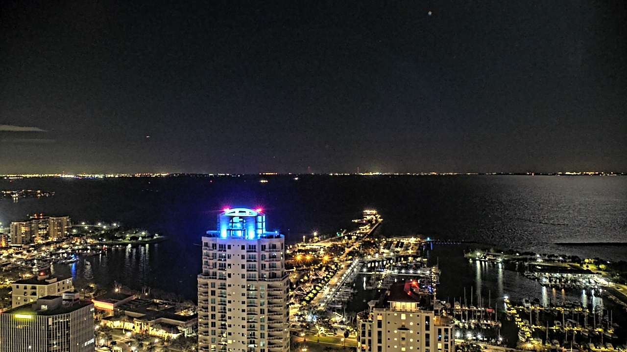 Thumbnail for current weather camera view from Greystar East in St. Petersburg, Florida