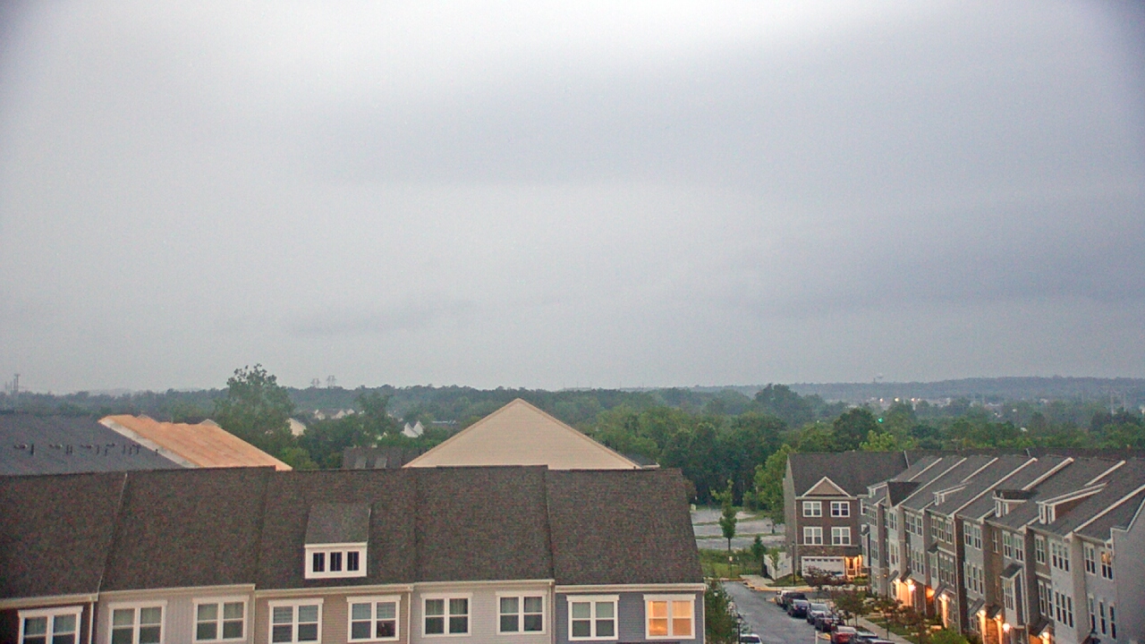 Thumbnail for current weather camera view from Elaine E. Thompson Elementary School in Sterling, Virginia