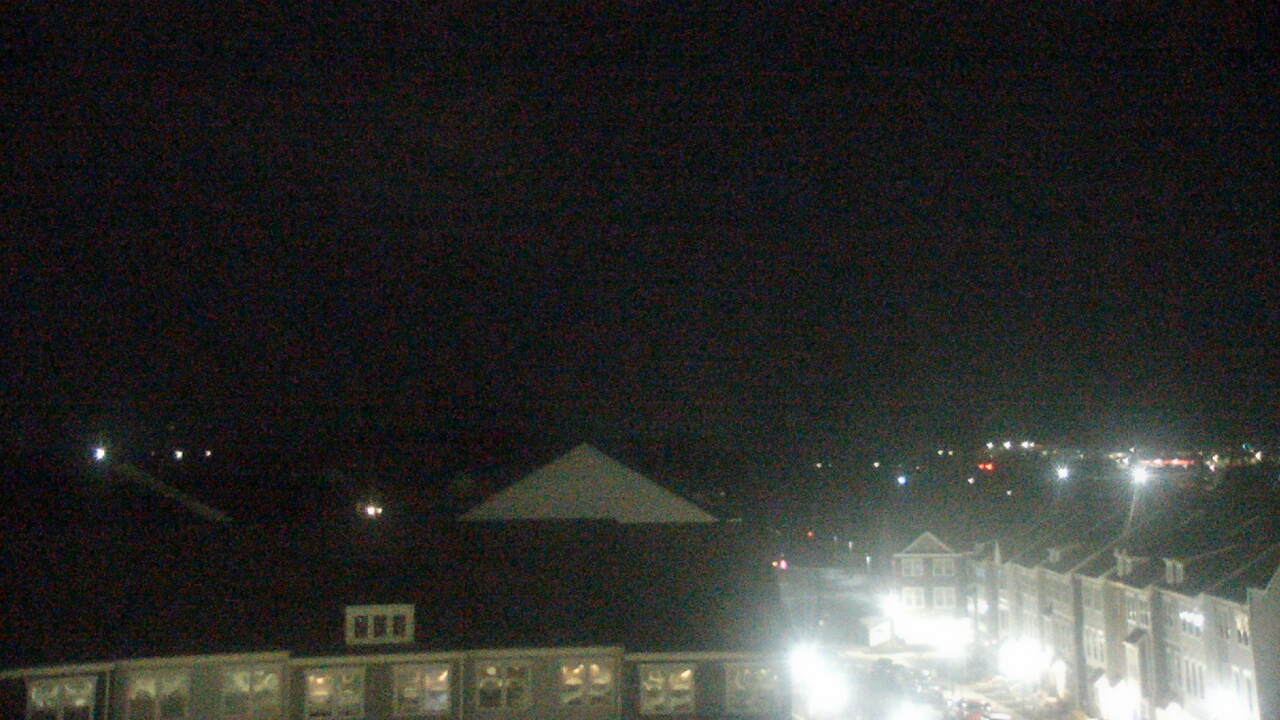 Thumbnail for current weather camera view from Elaine E. Thompson Elementary School in Sterling, Virginia