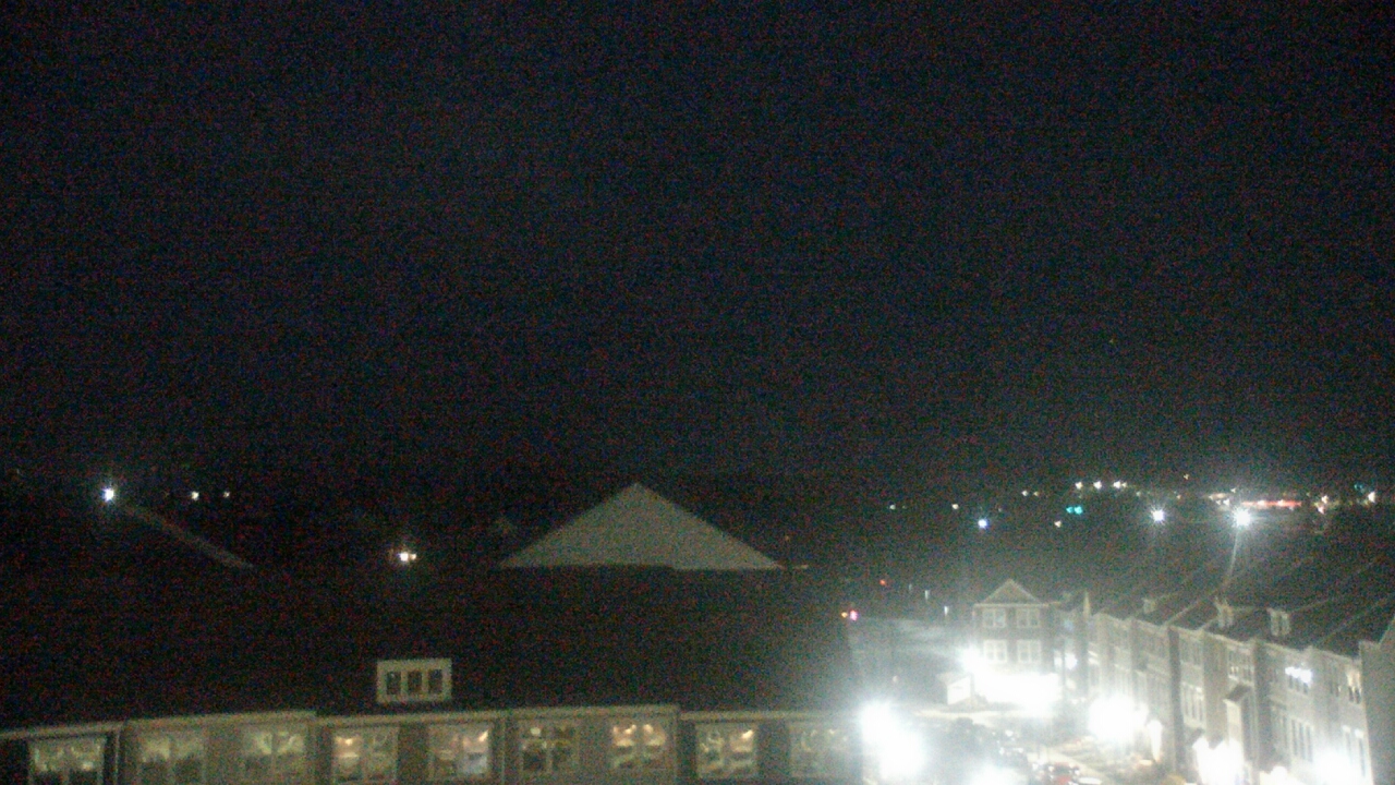 Thumbnail for current weather camera view from Elaine E. Thompson Elementary School in Sterling, Virginia