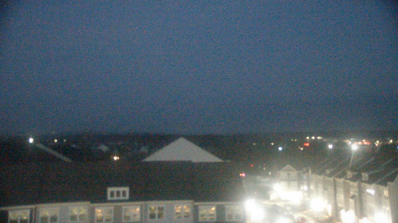 Thumbnail for current weather camera view from Elaine E. Thompson Elementary School in Sterling, Virginia