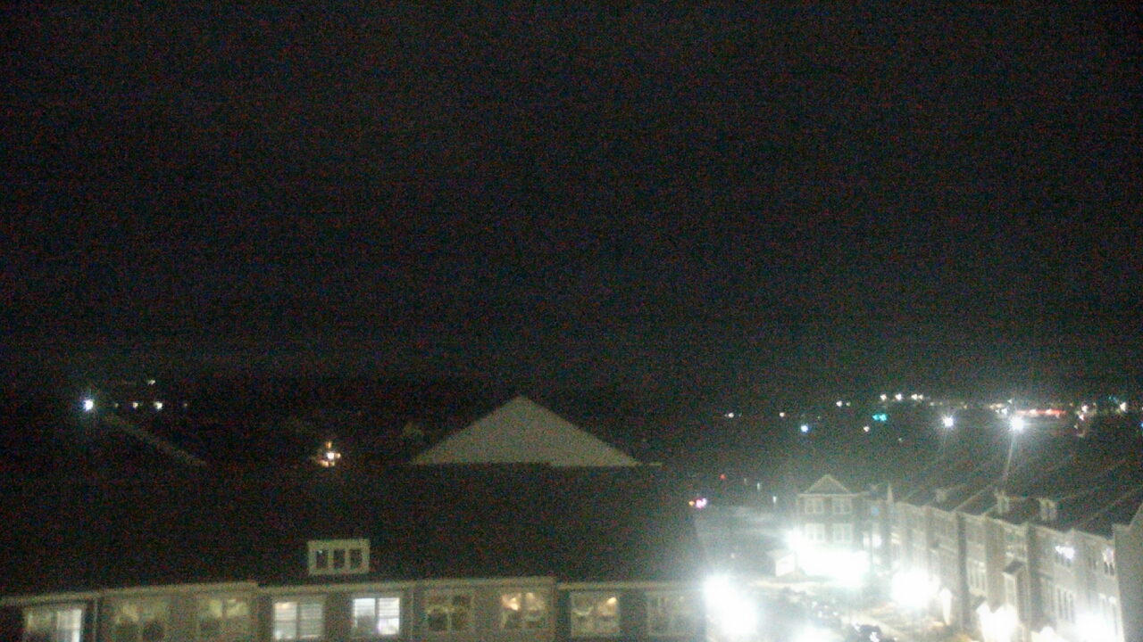 Thumbnail for current weather camera view from Elaine E. Thompson Elementary School in Sterling, Virginia