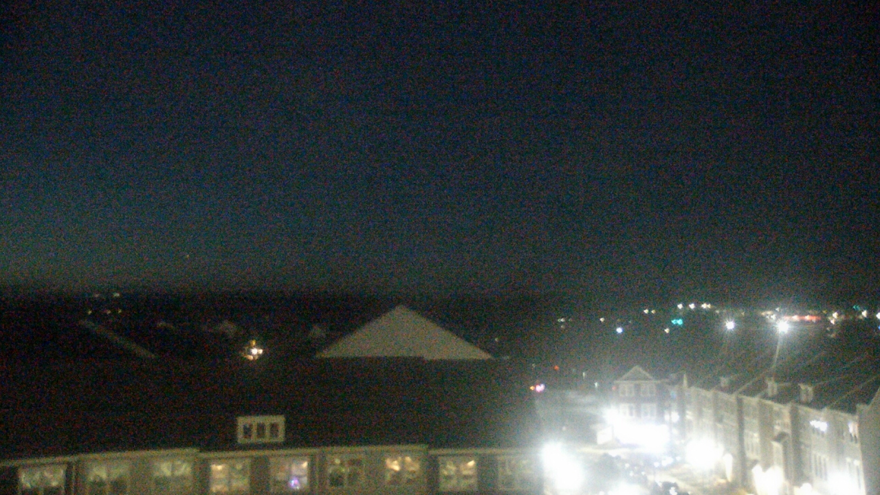 Thumbnail for current weather camera view from Elaine E. Thompson Elementary School in Sterling, Virginia