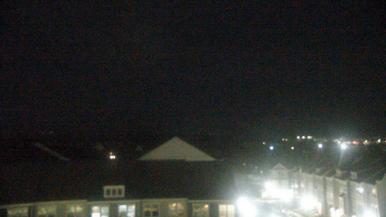 Thumbnail for current weather camera view from Elaine E. Thompson Elementary School in Sterling, Virginia