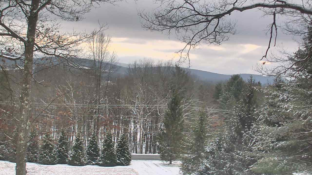 Thumbnail for current weather camera view from Sky Valley Lodge in Swanton, Maryland