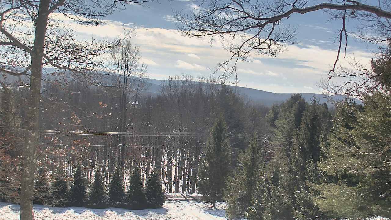 Thumbnail for current weather camera view from Sky Valley Lodge in Swanton, Maryland