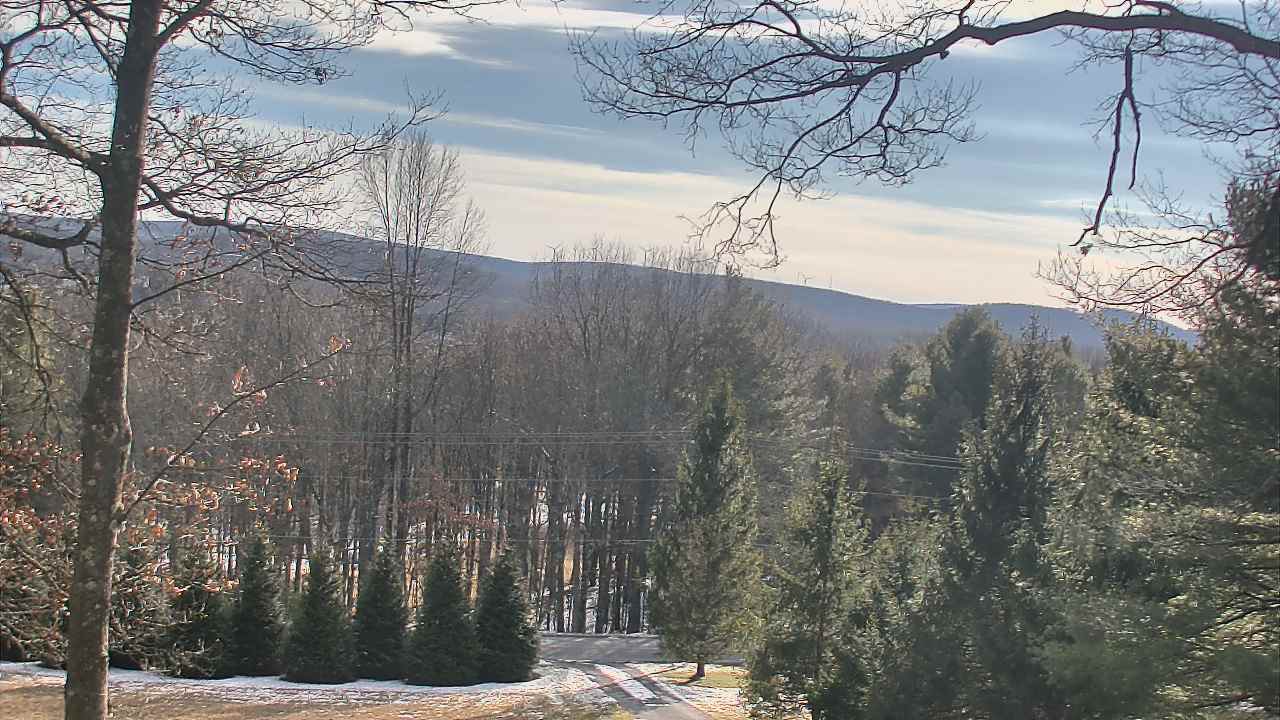 Thumbnail for current weather camera view from Sky Valley Lodge in Swanton, Maryland