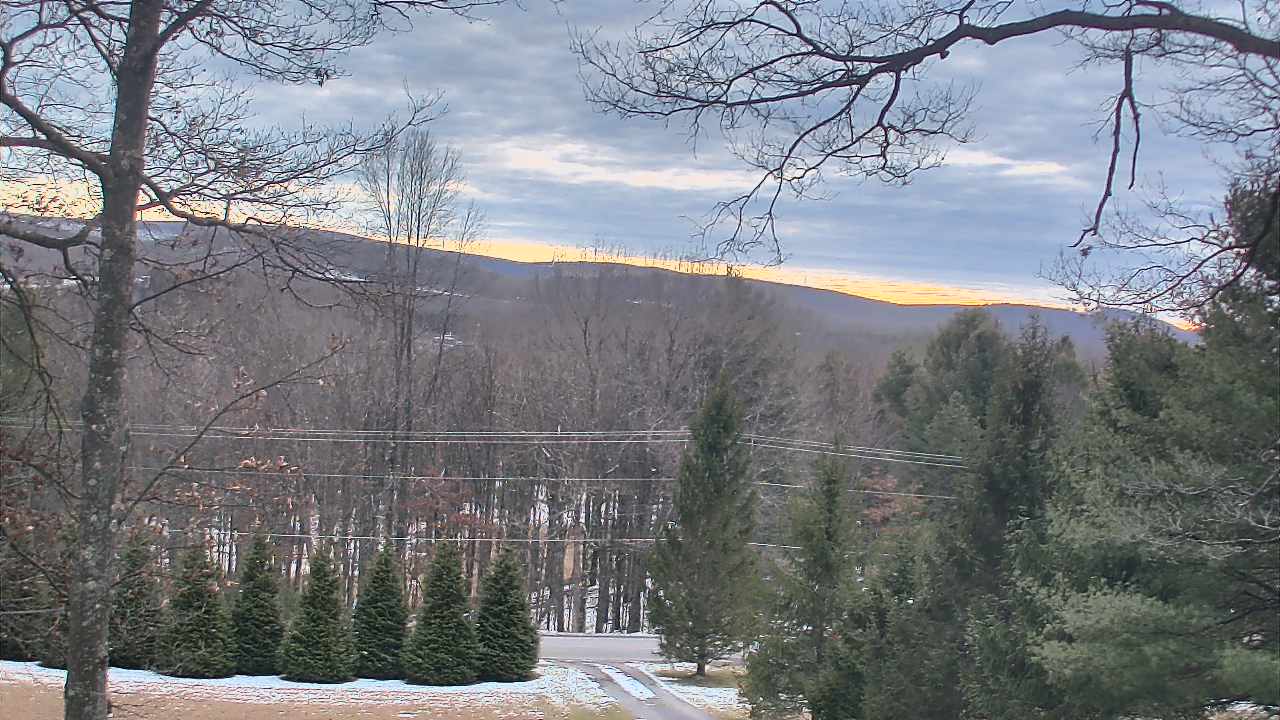 Thumbnail for current weather camera view from Sky Valley Lodge in Swanton, Maryland