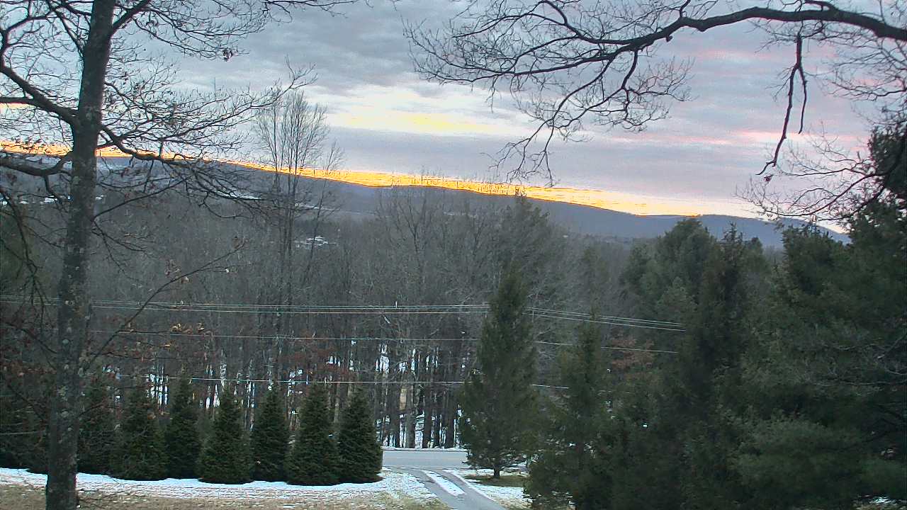 Thumbnail for current weather camera view from Sky Valley Lodge in Swanton, Maryland