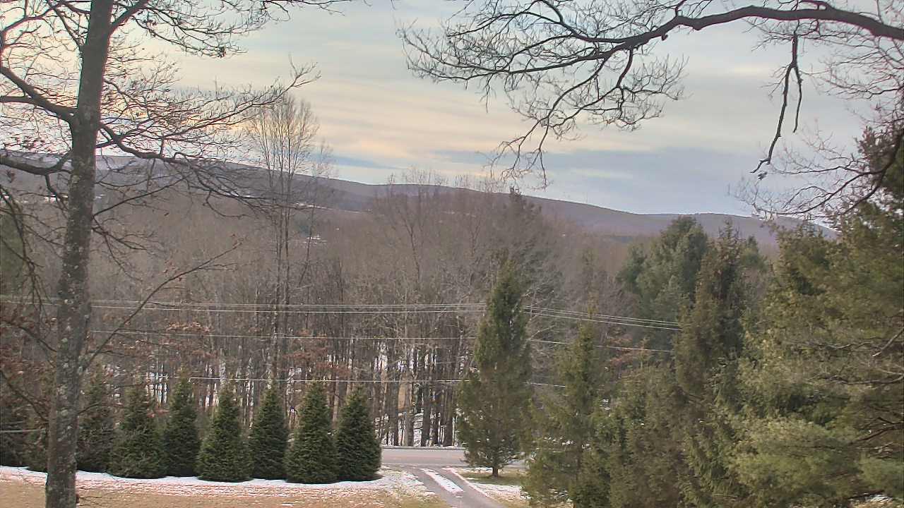 Thumbnail for current weather camera view from Sky Valley Lodge in Swanton, Maryland