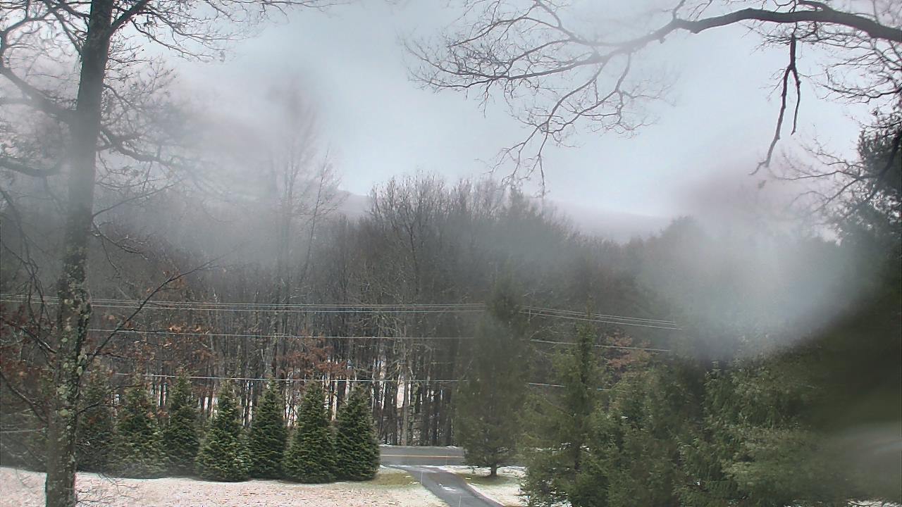 Thumbnail for current weather camera view from Sky Valley Lodge in Swanton, Maryland