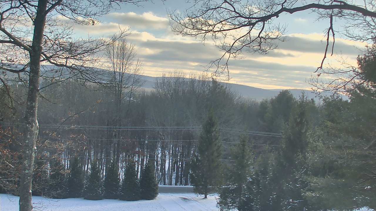 Thumbnail for current weather camera view from Sky Valley Lodge in Swanton, Maryland