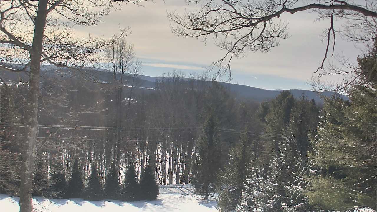 Thumbnail for current weather camera view from Sky Valley Lodge in Swanton, Maryland