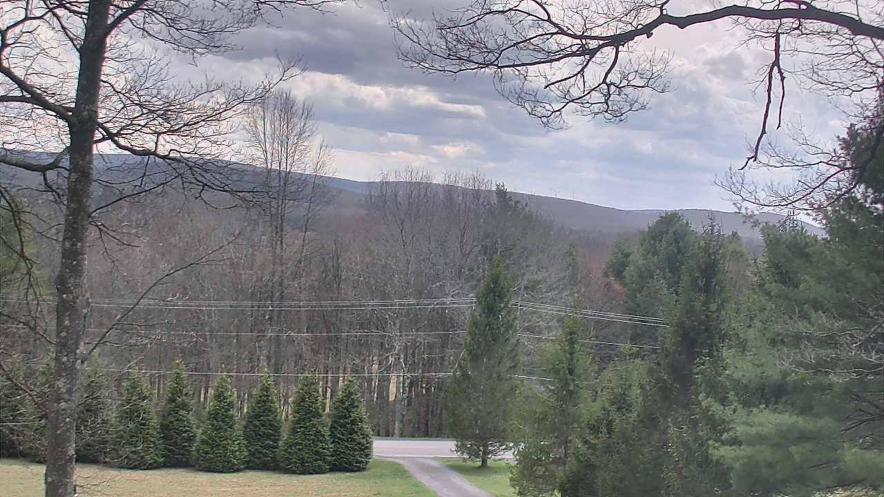 Thumbnail for current weather camera view from Sky Valley Lodge in Swanton, Maryland