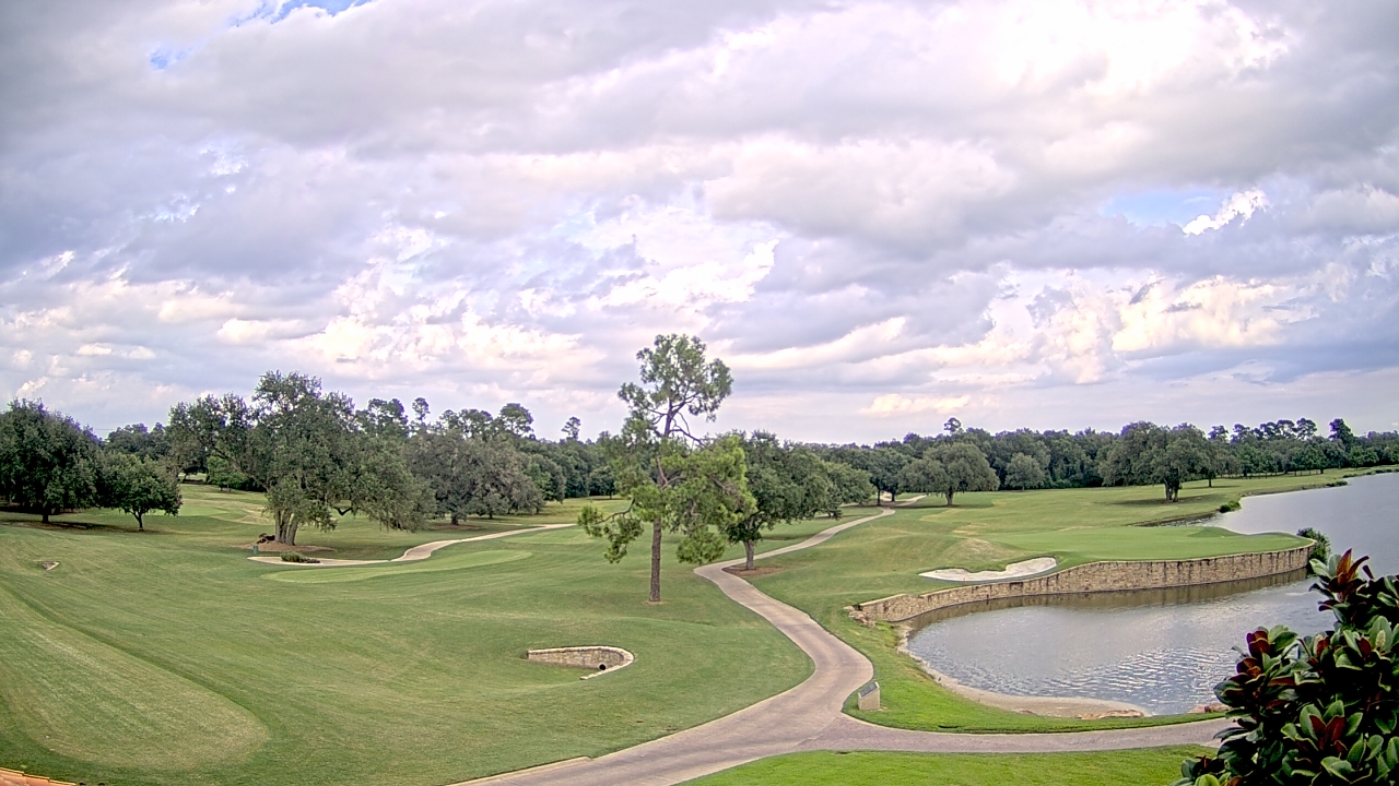Thumbnail for current weather camera view from The Clubs at Houston Oaks in Hockley, Texas