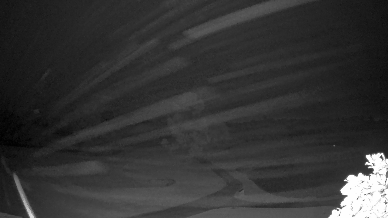 Thumbnail for current weather camera view from The Clubs at Houston Oaks in Hockley, Texas