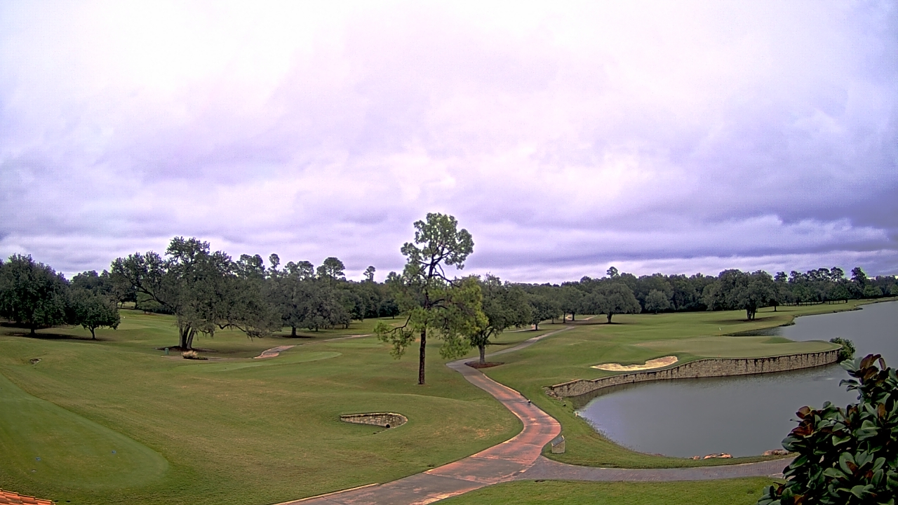 Thumbnail for current weather camera view from The Clubs at Houston Oaks in Hockley, Texas