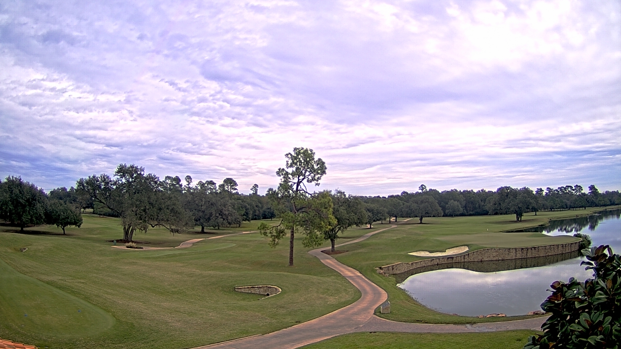 Thumbnail for current weather camera view from The Clubs at Houston Oaks in Hockley, Texas