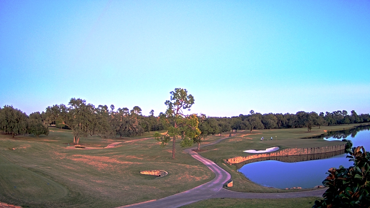 Thumbnail for current weather camera view from The Clubs at Houston Oaks in Hockley, Texas
