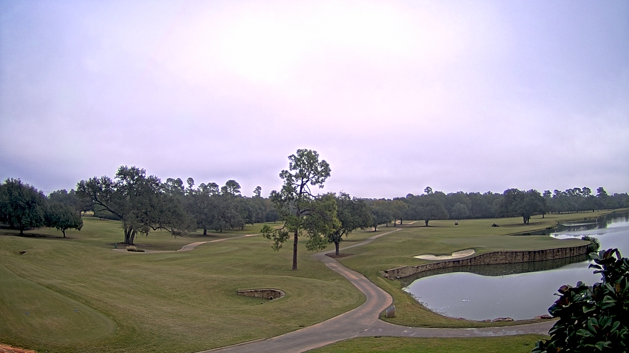 Thumbnail for current weather camera view from The Clubs at Houston Oaks in Hockley, Texas