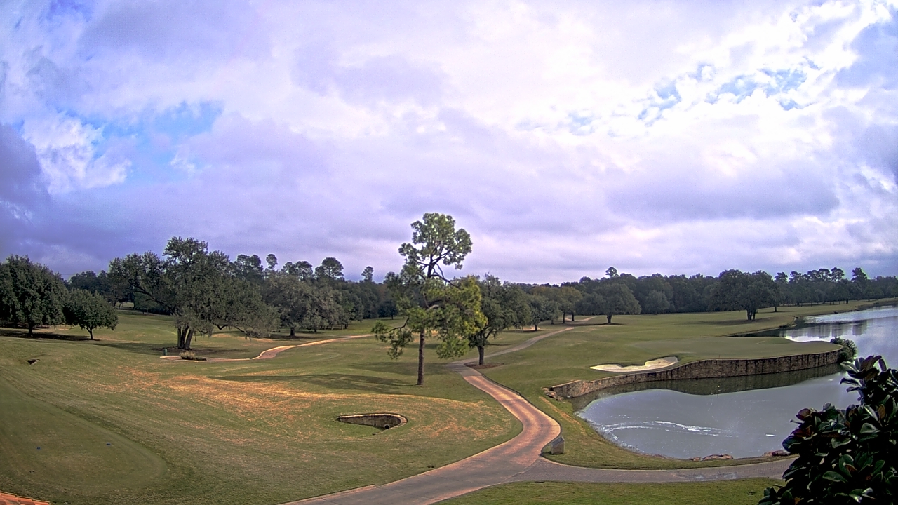 Thumbnail for current weather camera view from The Clubs at Houston Oaks in Hockley, Texas