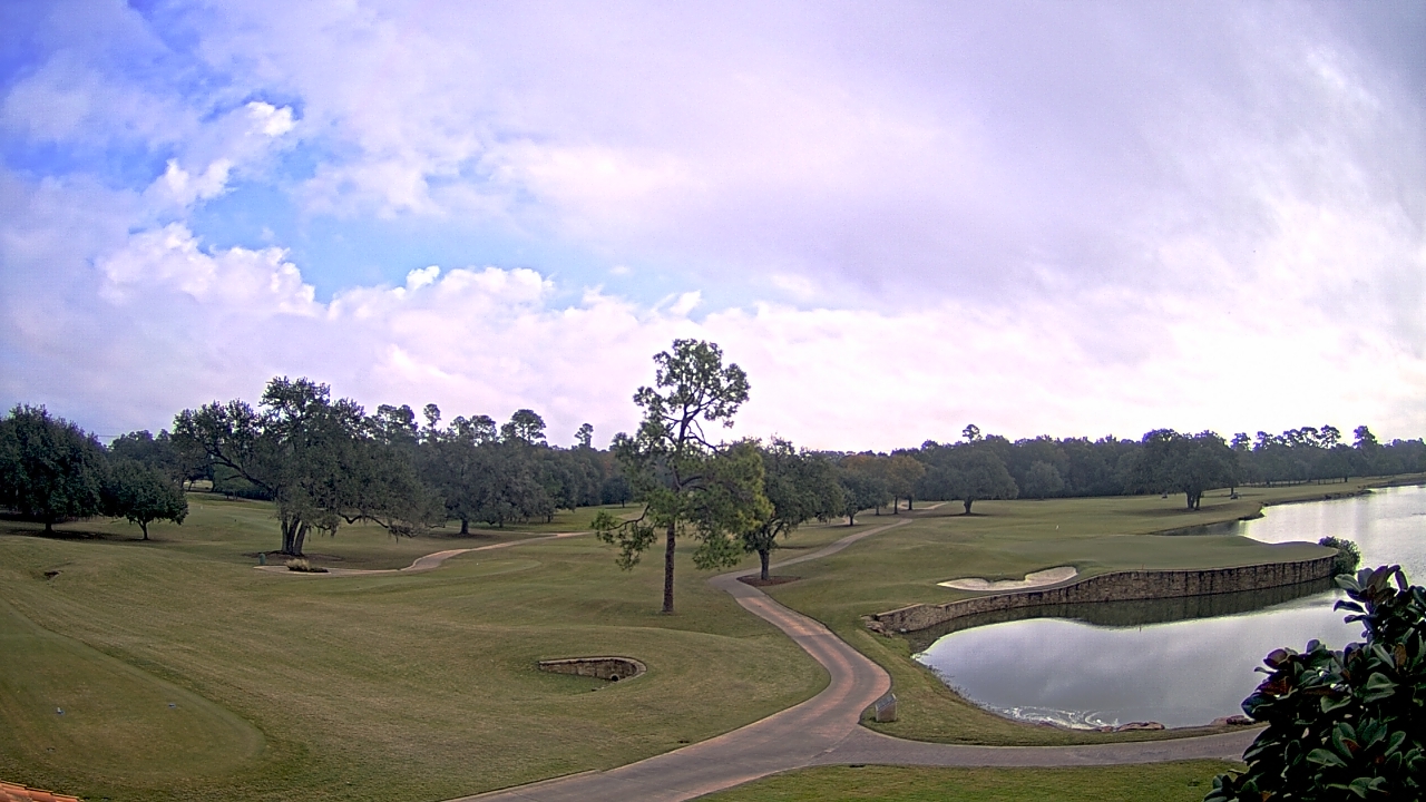 Thumbnail for current weather camera view from The Clubs at Houston Oaks in Hockley, Texas