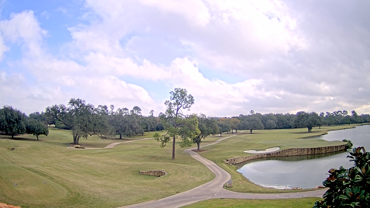 Thumbnail for current weather camera view from The Clubs at Houston Oaks in Hockley, Texas