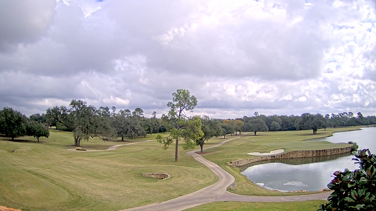 Thumbnail for current weather camera view from The Clubs at Houston Oaks in Hockley, Texas