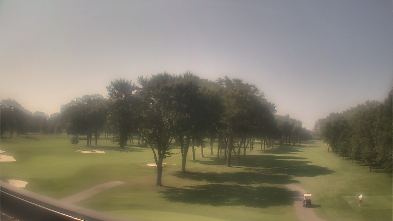 Thumbnail for current weather camera view from Beach Grove Golf and Country Club in Tecumseh, Ontario