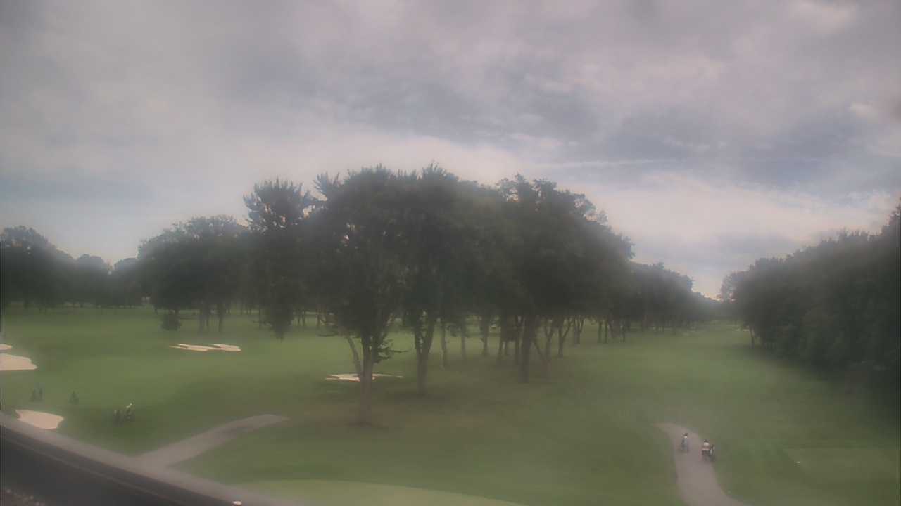 Thumbnail for current weather camera view from Beach Grove Golf and Country Club in Tecumseh, Ontario