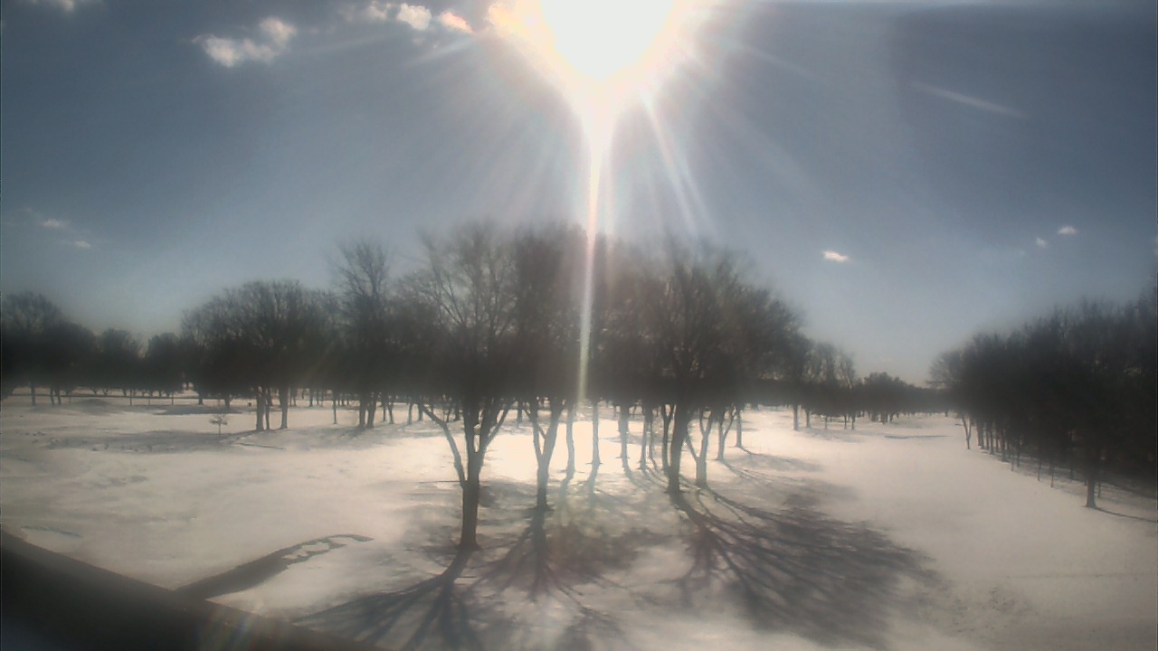 Thumbnail for current weather camera view from Beach Grove Golf and Country Club in Tecumseh, Ontario