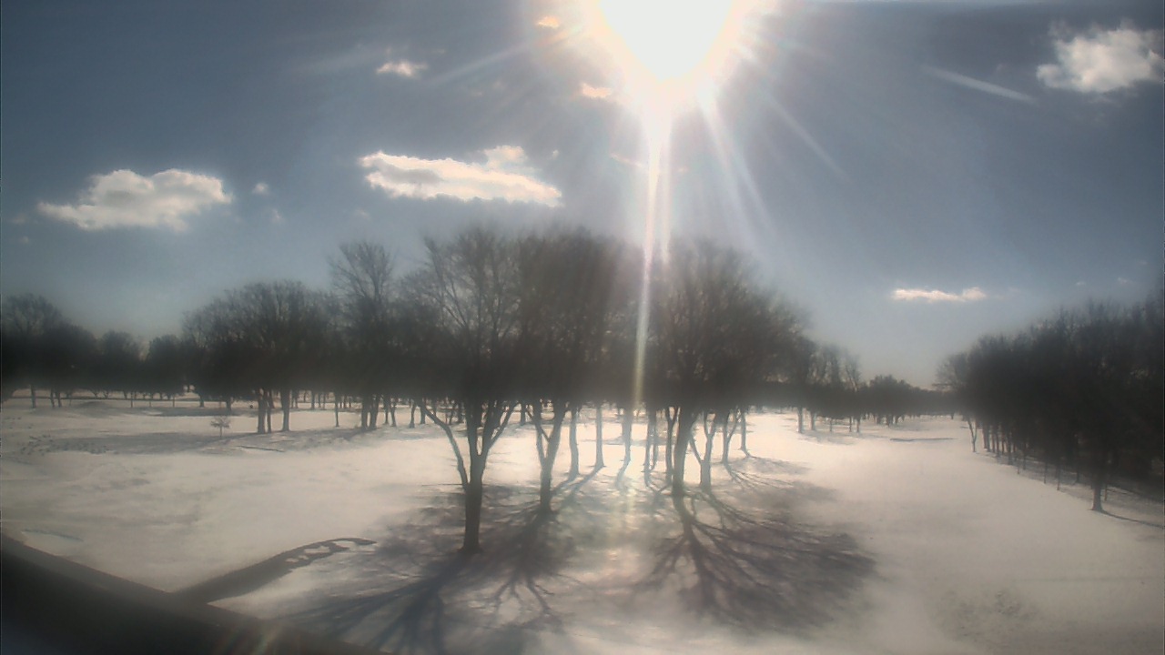 Thumbnail for current weather camera view from Beach Grove Golf and Country Club in Tecumseh, Ontario
