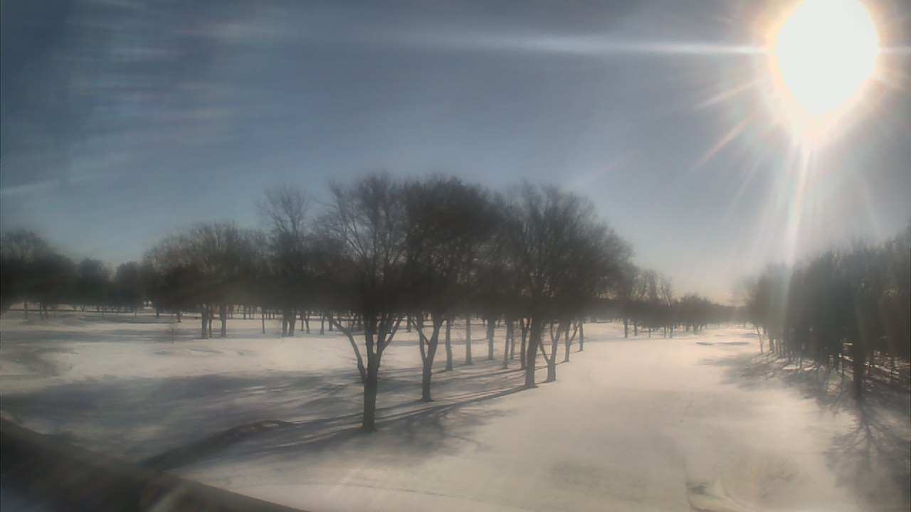 Thumbnail for current weather camera view from Beach Grove Golf and Country Club in Tecumseh, Ontario