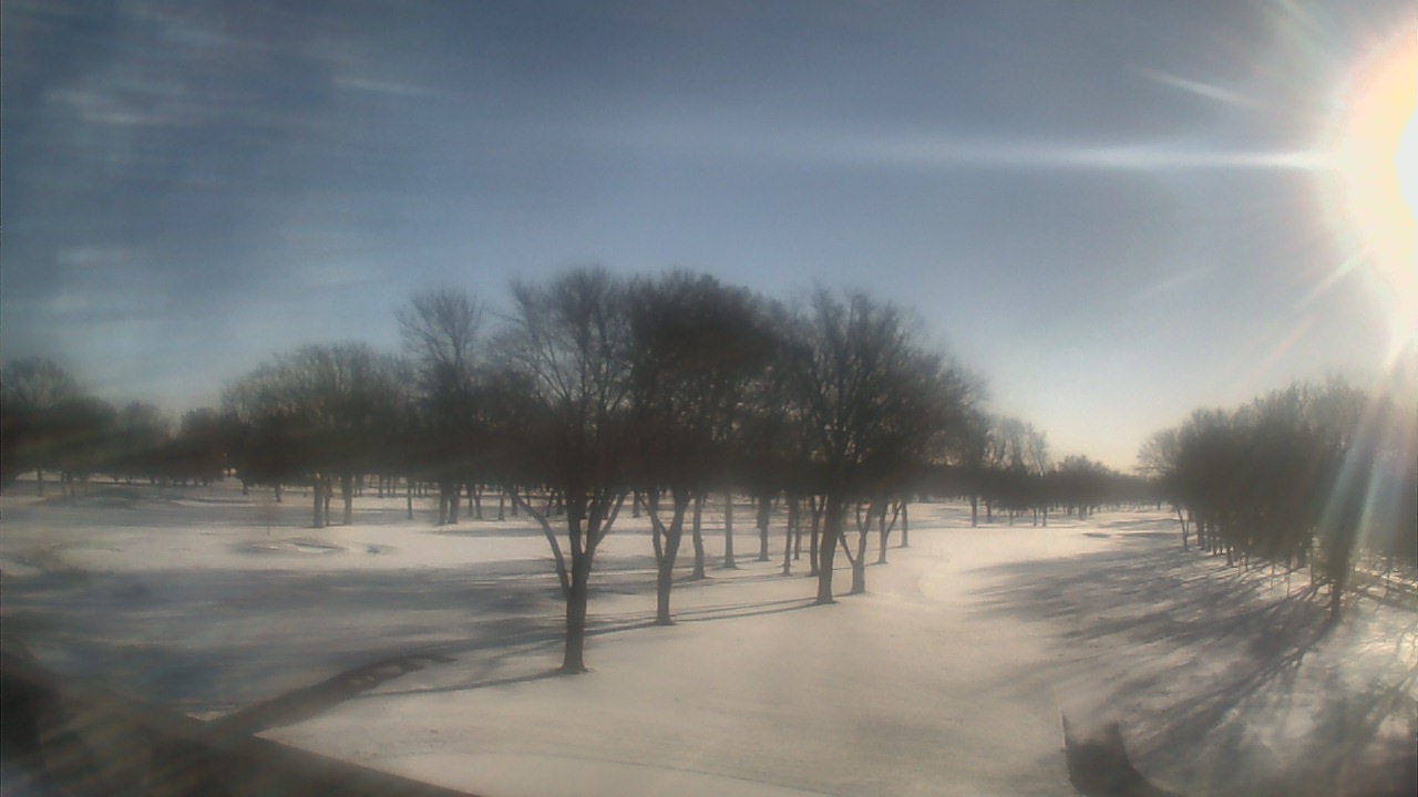 Thumbnail for current weather camera view from Beach Grove Golf and Country Club in Tecumseh, Ontario