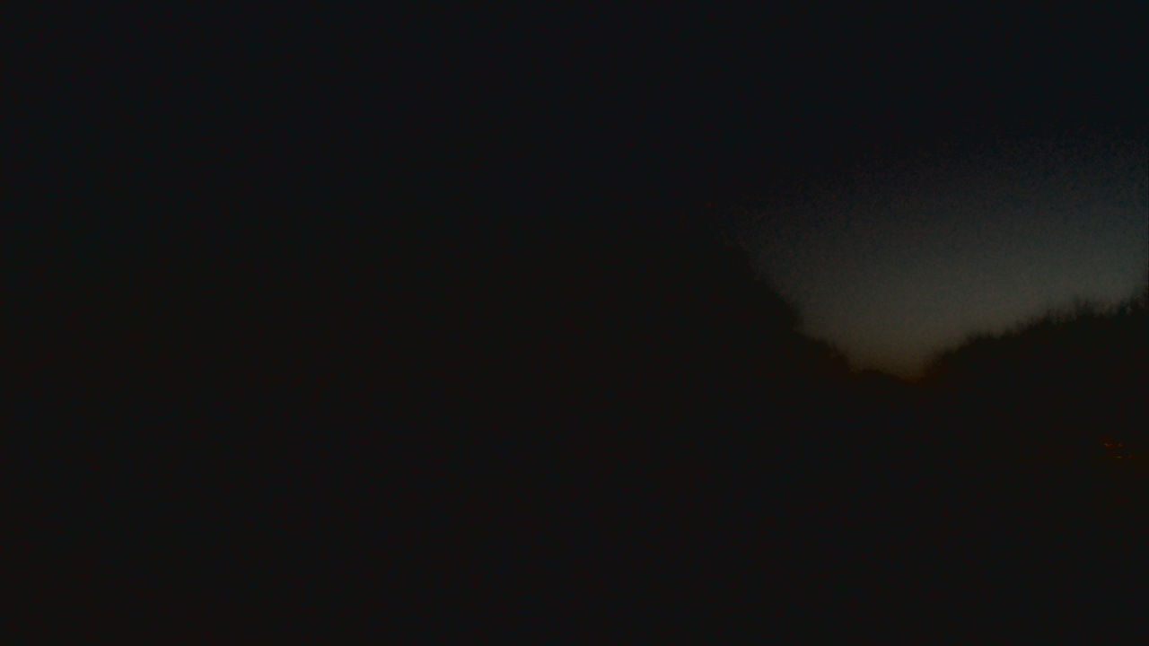 Thumbnail for current weather camera view from Beach Grove Golf and Country Club in Tecumseh, Ontario